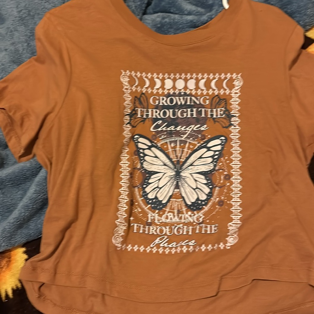 Shirts - Picture 2 of 3